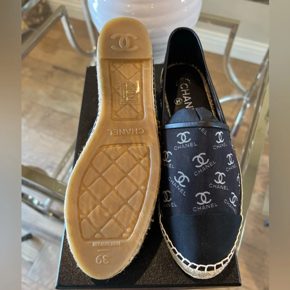 BNIB CHANEL MESH ESPADRILLES - Picture 2 of 9